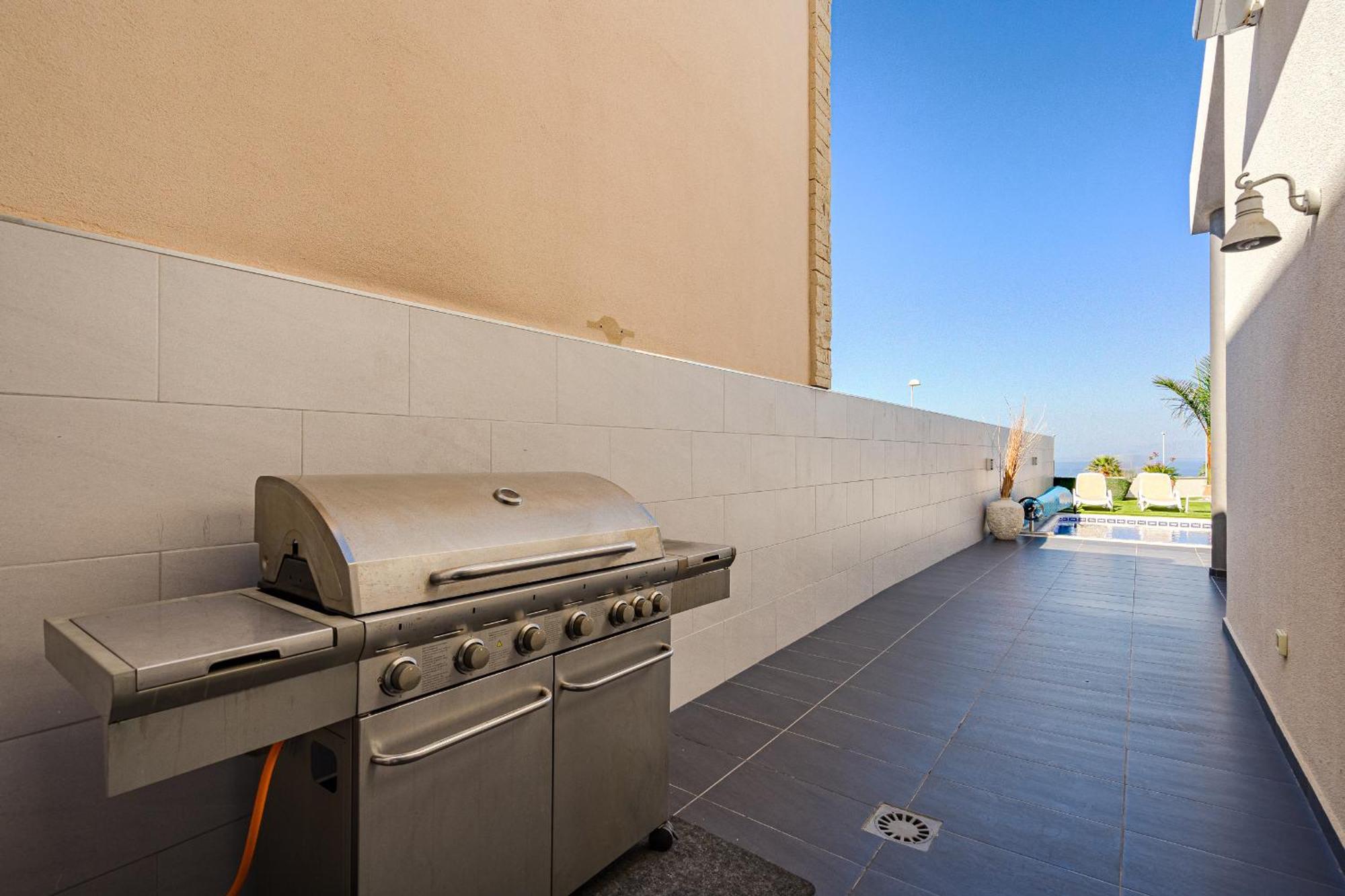 Villa Elisabetta, Luxury Villa With Heated Pool Ocean View In Adeje, Tenerife アデヘ エクステリア 写真